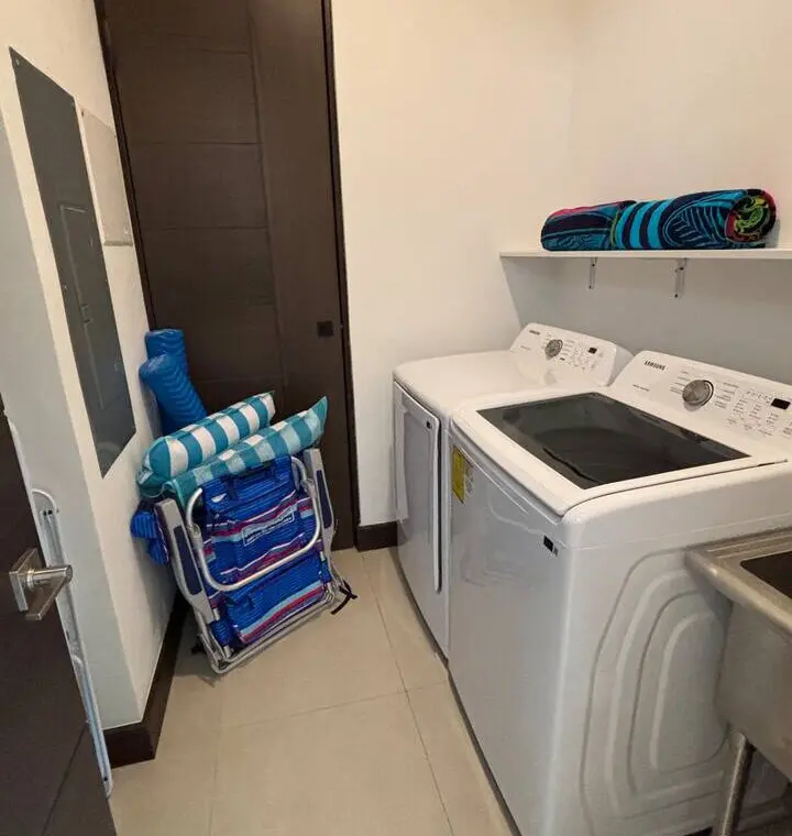 01567650 0868 4ca1 9e69 53c32d9d8d45.jpg