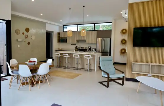 95519725 76bf 40ad bce8 68a504f54a29.jpg