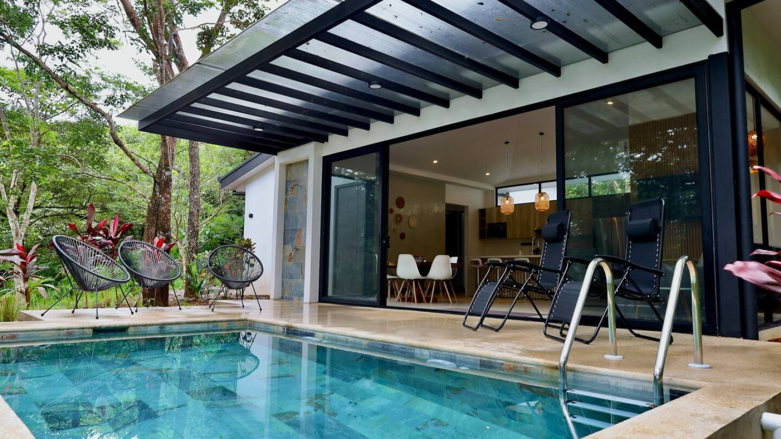 f996a23b 4a04 4d19 9834 ec09ea9119c2.jpg